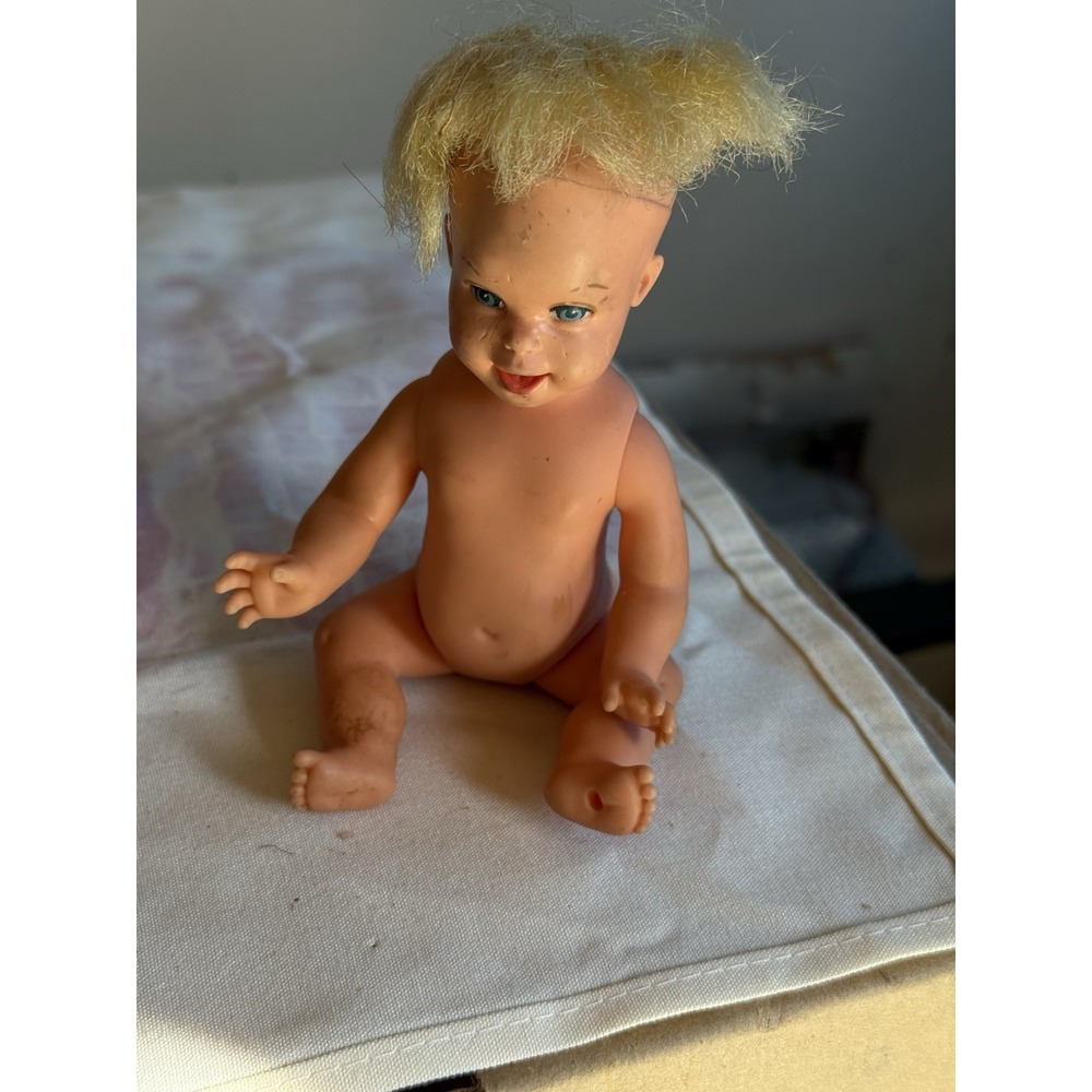 Vintage 1966 Doll , 5" Sitting Down, Plastic